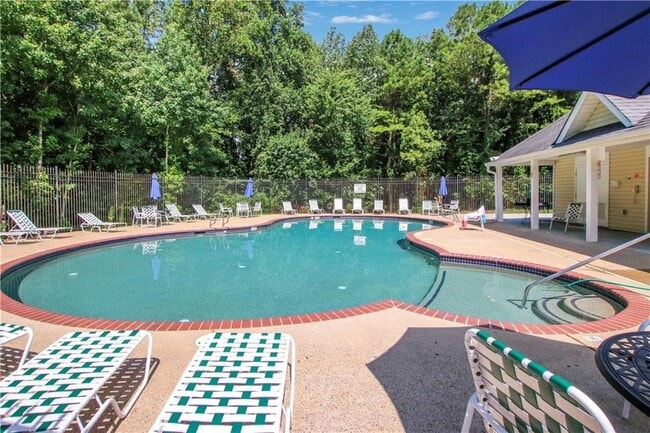 Foto del edificio - 2205 Serenity Dr NW