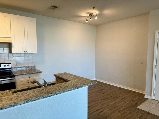 Foto del edificio - 2513 Maitland Crossing Way