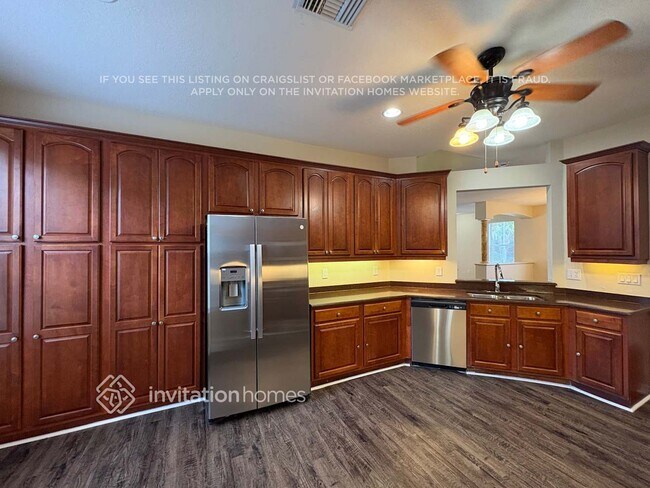 Foto del edificio - 27609 Edenfield Dr