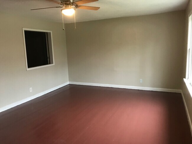 Foto del edificio - 2213 Hamburg Pike