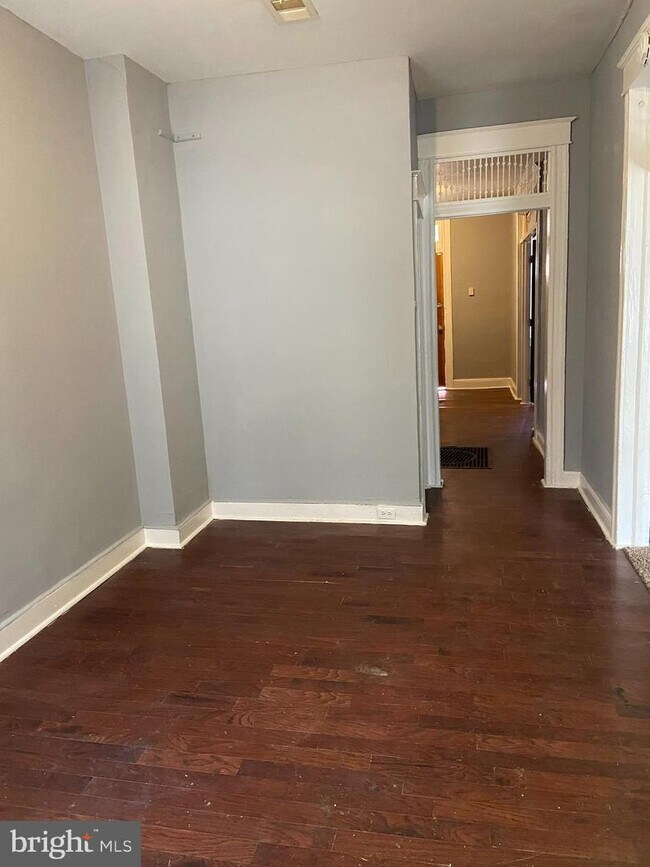 Foto del edificio - 3921 W Mulberry St