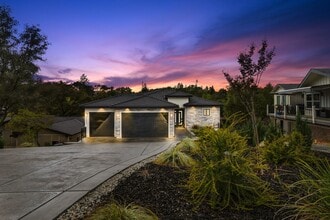 Building Photo - 23372 Shadow Dr