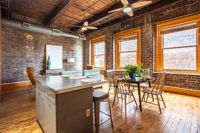 Interior Photo - Emporium Lofts