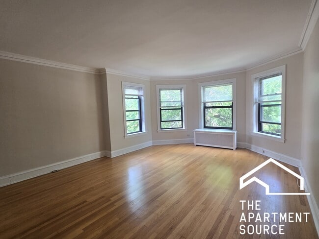 Building Photo - 1503 W Chase Ave