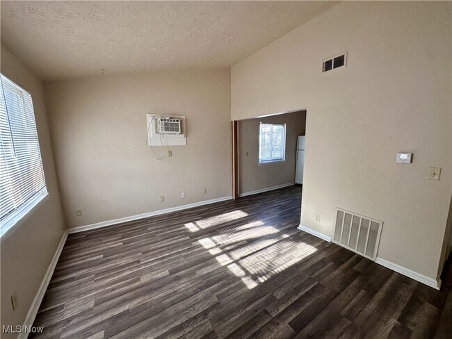 Foto del edificio - 281 Grove St