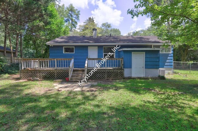 Building Photo - 604 Hale Ave