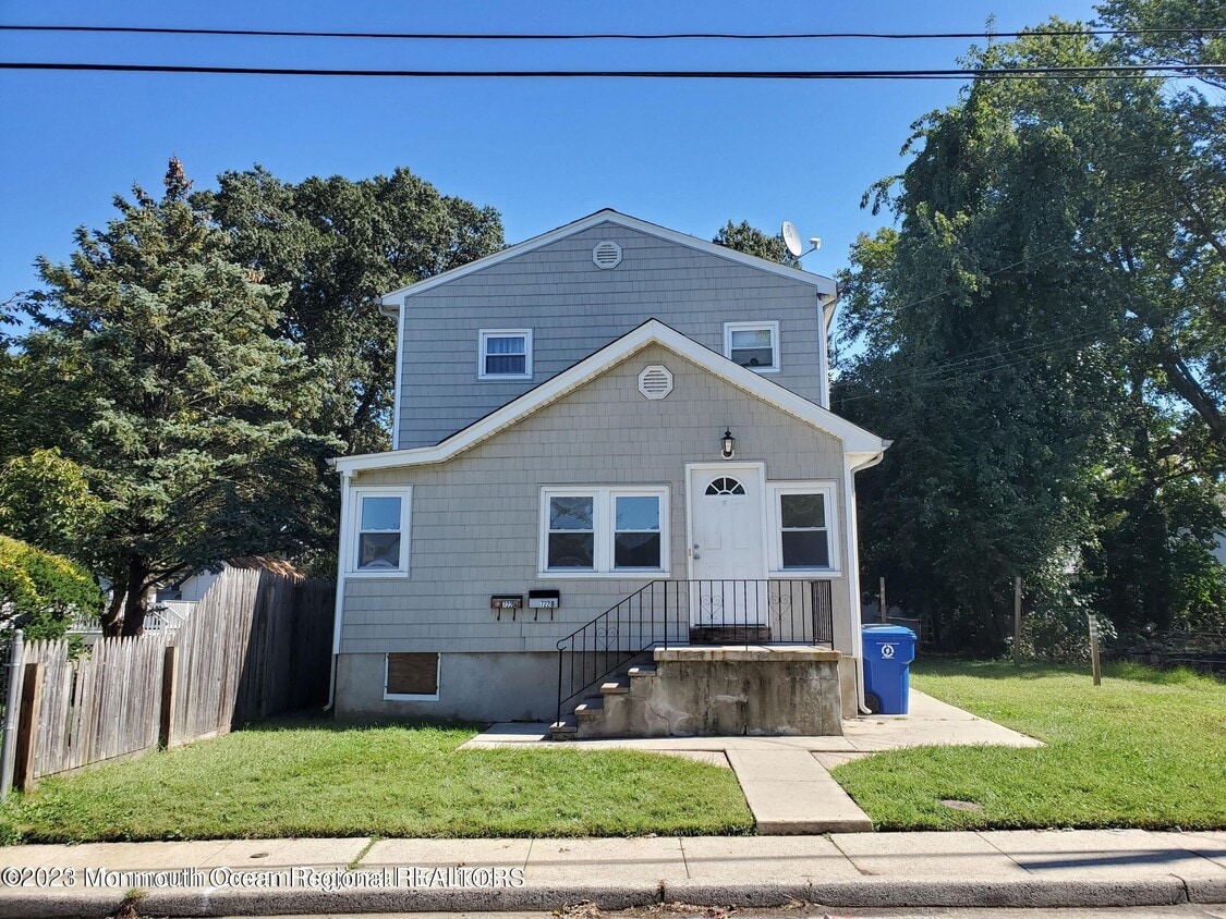 722 Monmouth Pkwy, Middletown Township, NJ 07748 Townhome Rentals in