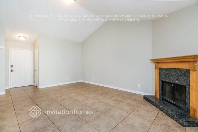 Foto del edificio - 5520 W Joan De Arc Ave