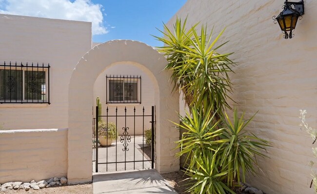 Foto del edificio - 5018 N Placita del Lazo