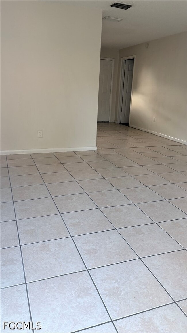 Building Photo - 5551 Fifth Ave