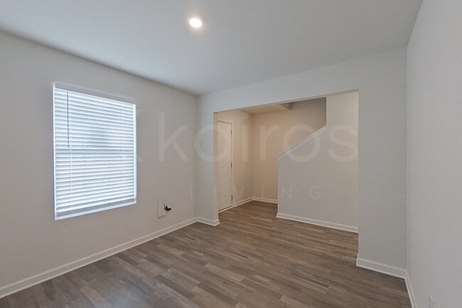 Building Photo - 195 Price Ml Trl
