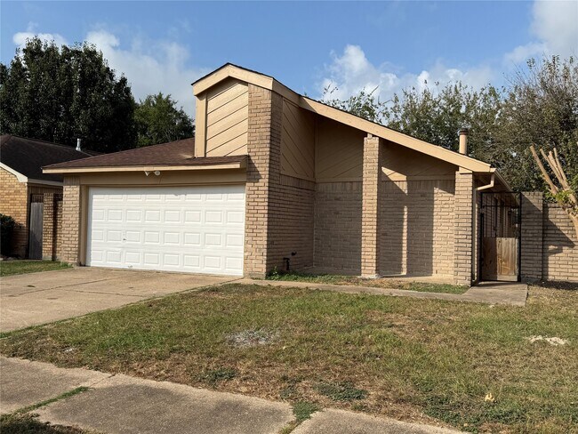 Foto del edificio - 10727 Staghill Dr