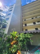Building Photo - 625 Iolani Ave