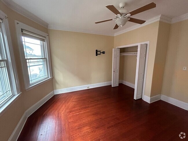 Building Photo - 177 Bellingham Ave