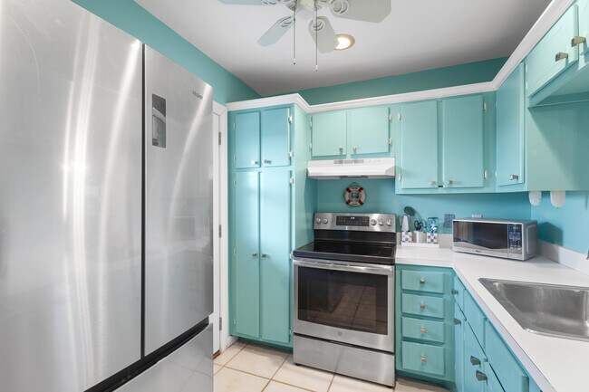 Foto del edificio - 3851 N Ocean Blvd