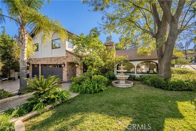 Foto principal - 3677 Eddingham Ave