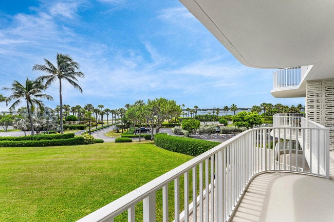 Building Photo - 3360 S Ocean Blvd