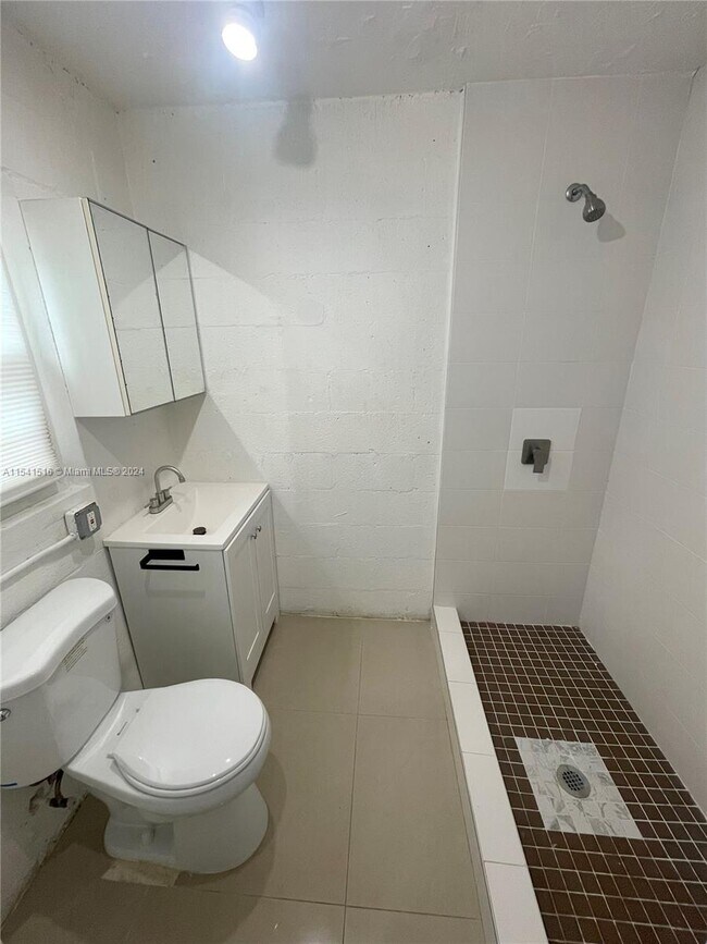 Foto del edificio - 3610 SW 3rd Ave