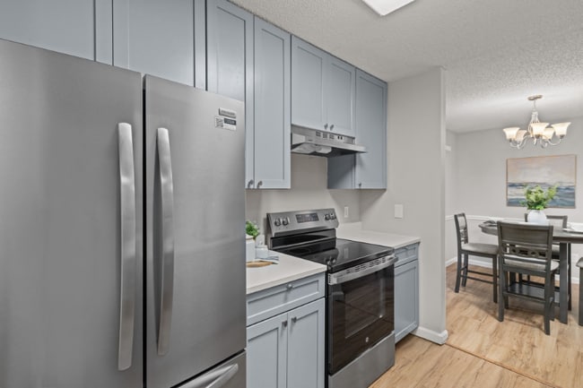 Building Photo - 1607 Redbird Cove