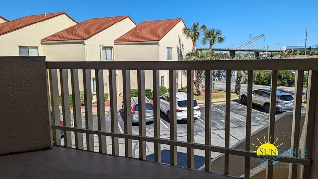 Foto del edificio - Great 2 Bedroom Condo in Clipper Cove!