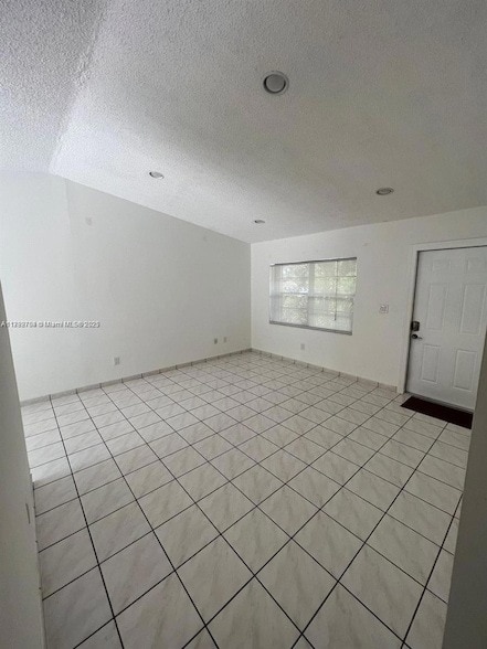 Building Photo - 4317 SW 136th Pl
