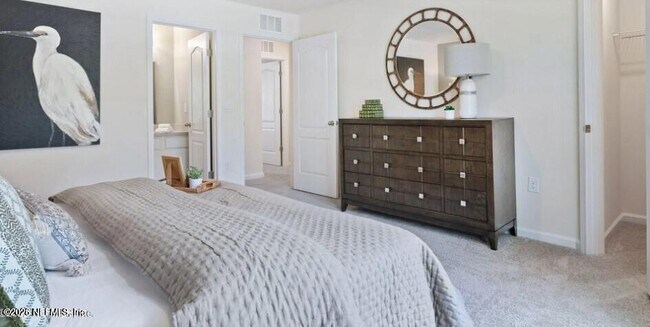 Foto del edificio - 99 Blue Hvn Rd