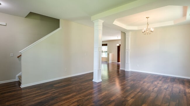 Building Photo - 4 Bedroom 2.5 Bath House in Sophia Landing...