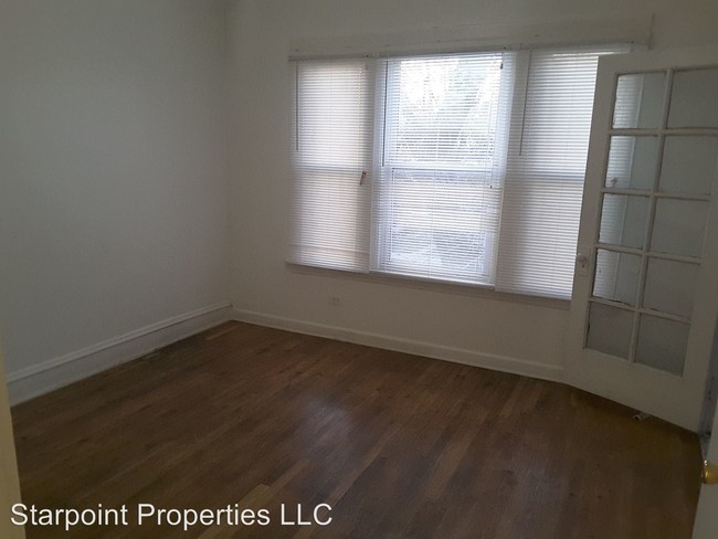Building Photo - 9629 S Forest Ave