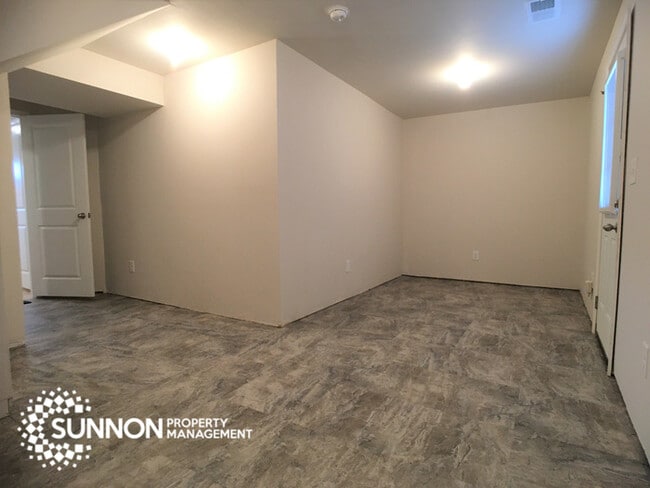 Building Photo - New Construction 3 BR & 1 Car Garage