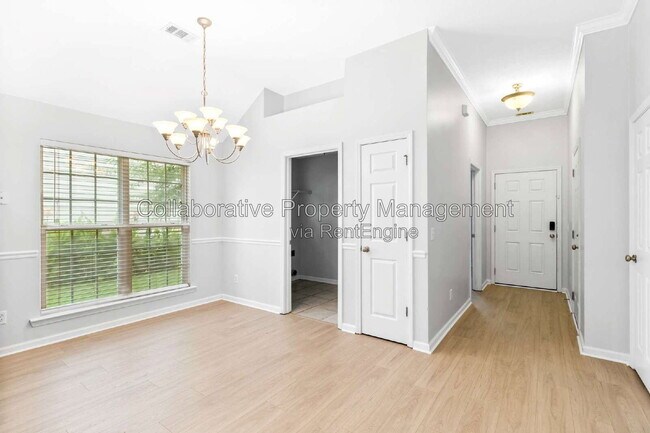 Foto del edificio - 80 Peregrine Cir