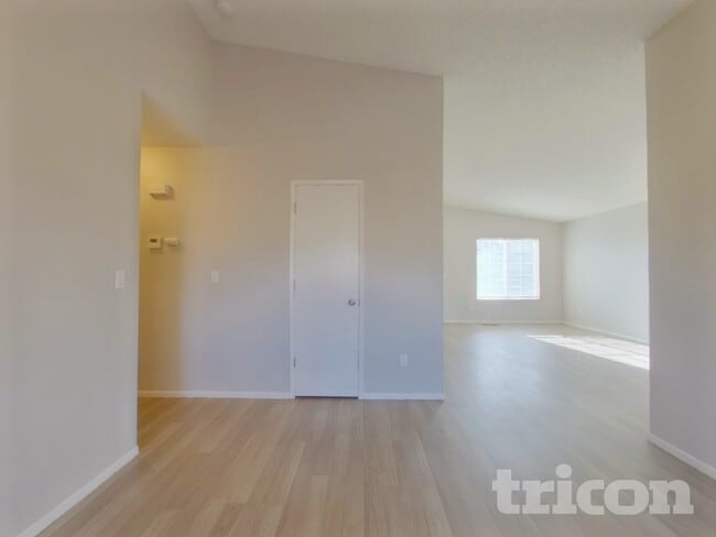 Building Photo - 8475 Sopwith Blvd