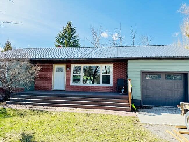 Building Photo - 114 Sleepy Hollow Rd