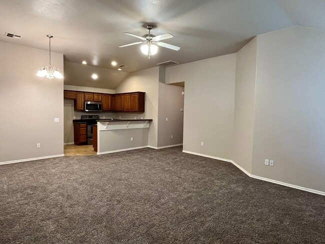 Photo - 4 Bed 2 Bath Home in Mustang Schools