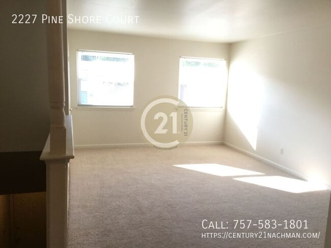 Building Photo - 2227 Pine Shore Ct