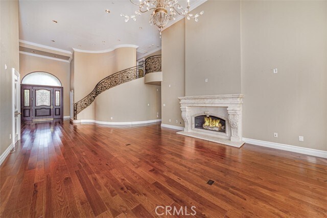Building Photo - 9772 Crestview Cir