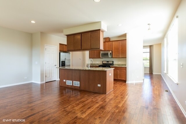 Building Photo - 323 Aspen Pointe Rd
