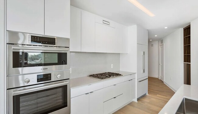 Foto del edificio - 37 L St SE