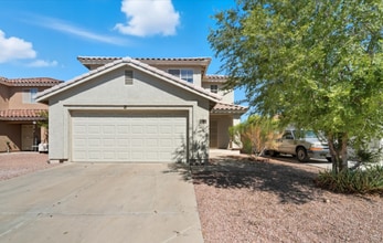 Building Photo - 11526 W Paradise Dr