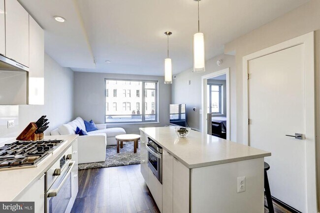 Foto del edificio - 1311 13th St NW