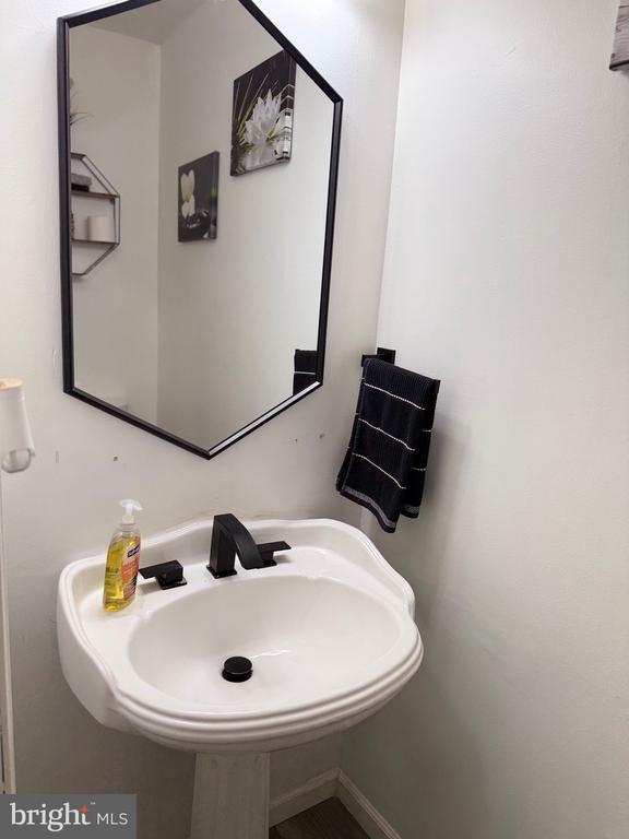 Foto del edificio - 62 Juniper Ct