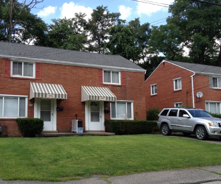 Foto del edificio - 413-457 Elias Dr