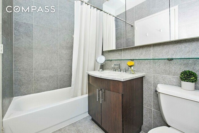 Foto del edificio - 80 John St