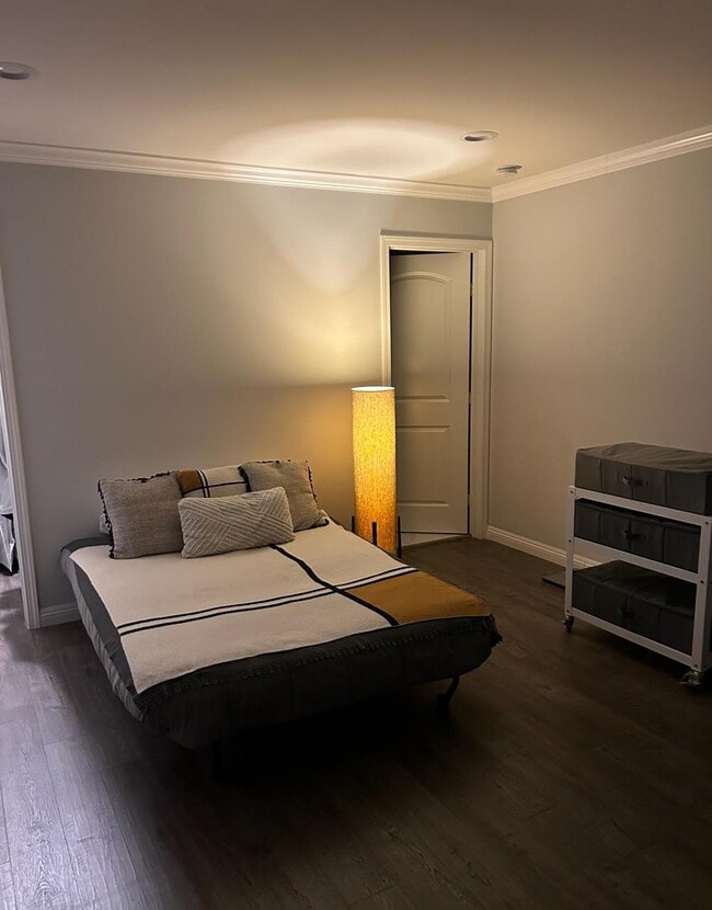 Foto del edificio - 7011 Jumilla Ave