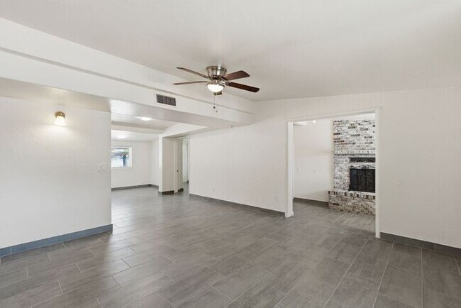 Foto del edificio - 4608 Fremont Ave
