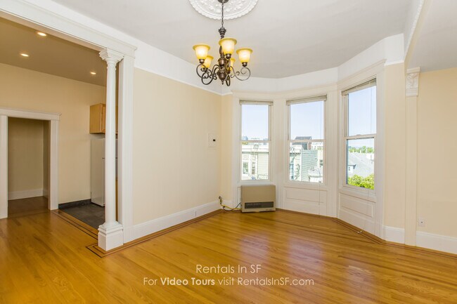 Building Photo - 555 Duboce Ave