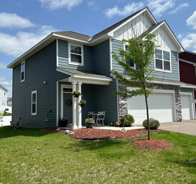 Building Photo - 11242 131st Cir N