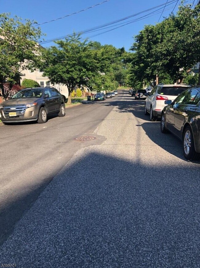 Foto del edificio - 34 Hilton St