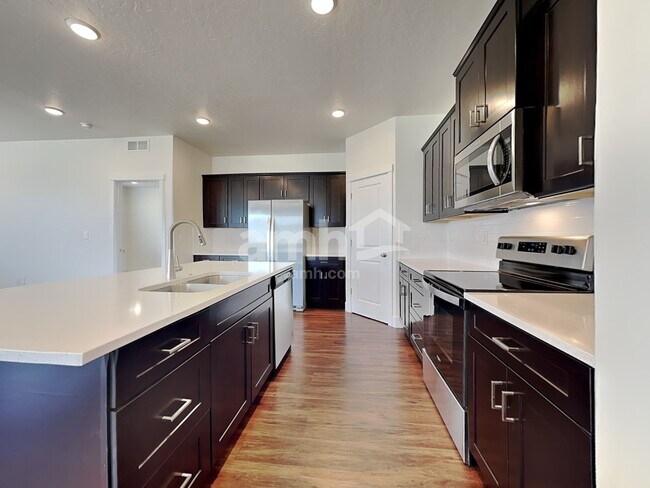 Foto del edificio - 5045 W White Ash Ct