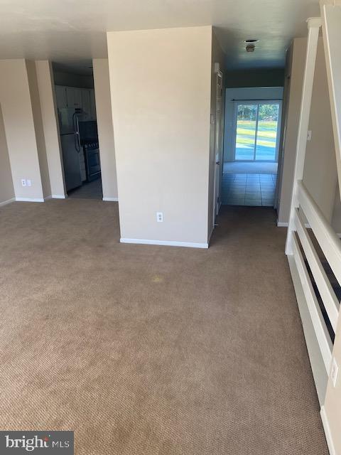 Foto del edificio - 1125 Cathedral Ln