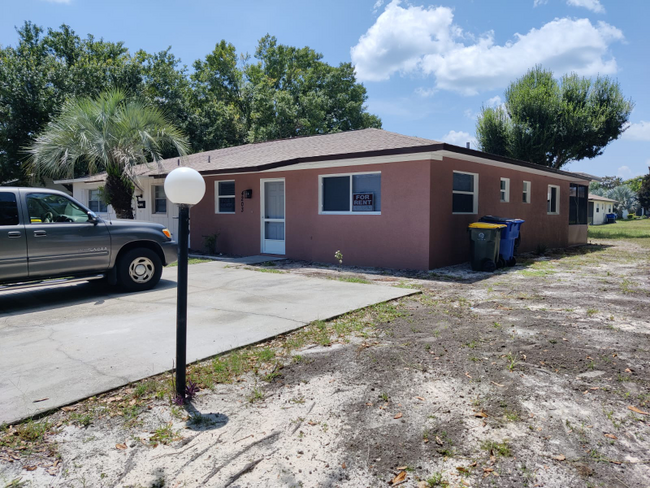 Building Photo - 4203 Ponce De Leon Blvd